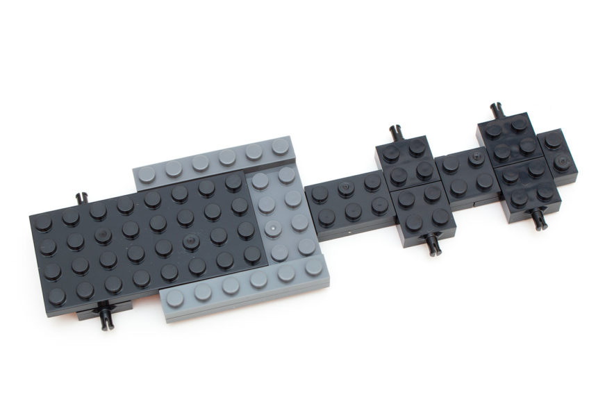 Im Aufbau sichtliche Unterschiede zum Feuerwehrwagen von Lego