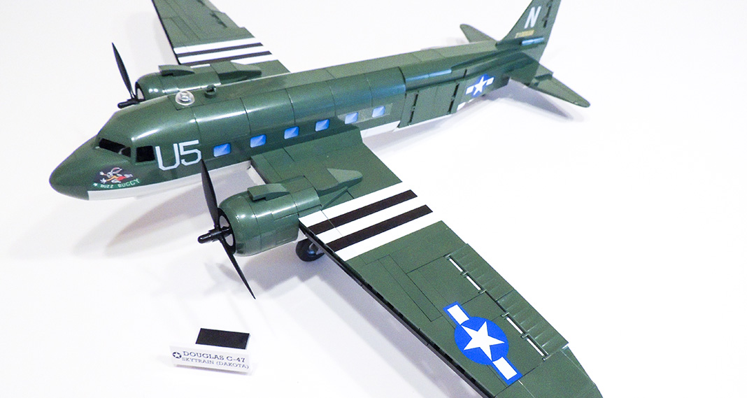 Cobi 5701 – C-47 Skytrain (Dakota) D-Day Edition