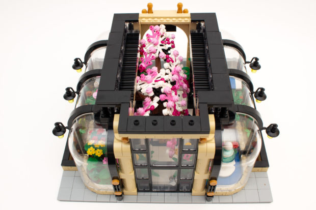 Mould King 16019 Botanischer Garten im Review justbricks.de