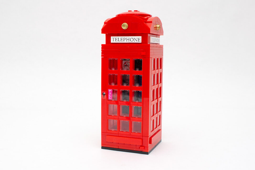 Die Telefonzelle, über die das Londoner Taxi gerufen werden kann