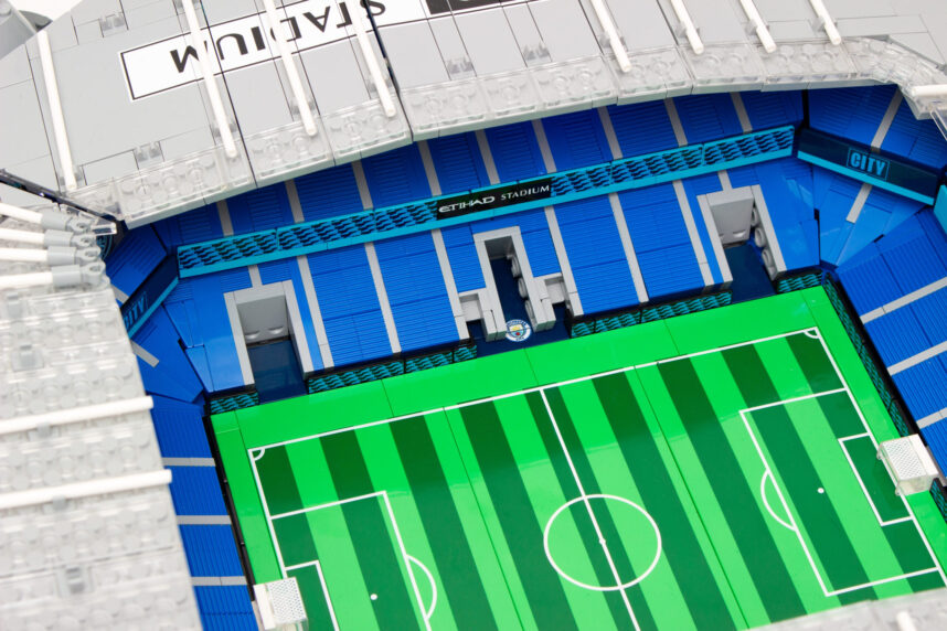 Das Modell führt zahlreiche Prints