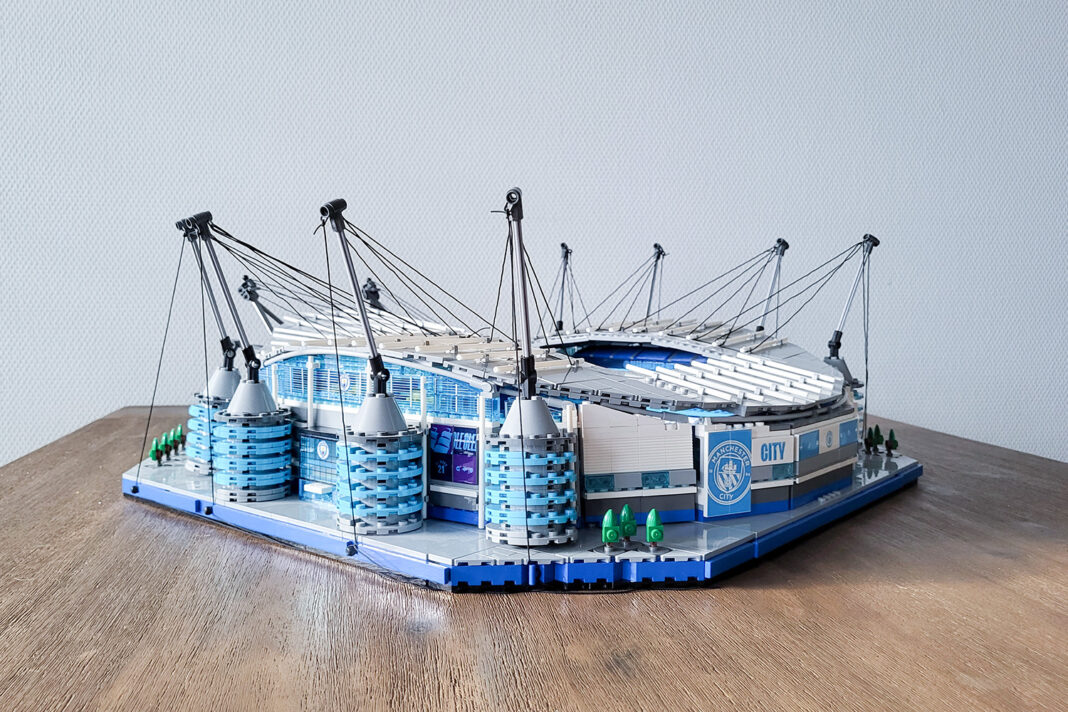 Die komplette Verschnürung des Modells. Die Schnüre wurden noch nicht gekürzt